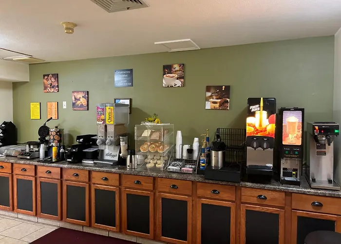 Amerivu Inn And Suites Shawano Wi