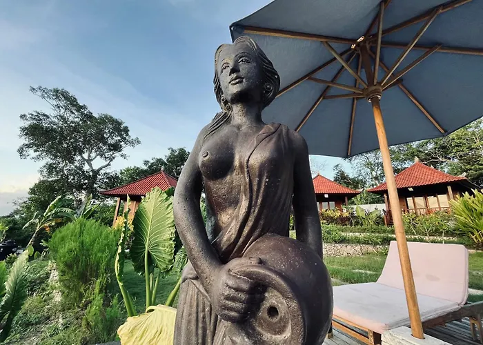Sunset Hill Lembongan