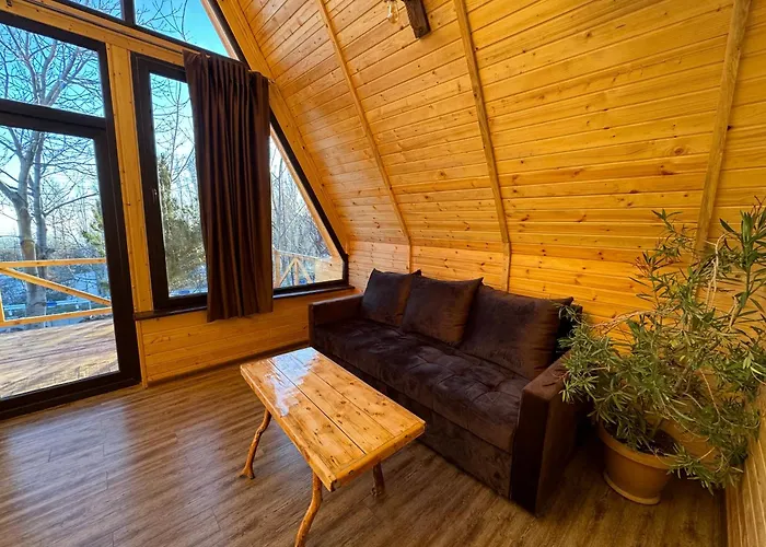 Byurakan Guesthouse & Cottage