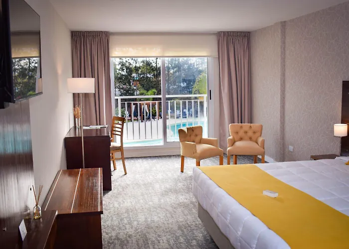 Howard Johnson Plaza & Convention Center Spa La Plata