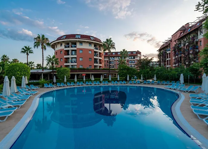 Palmeras Beach Hotel Ultra All Inclusive Konaklı