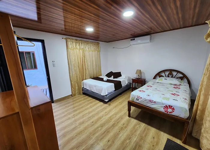 Hotel La Jungla