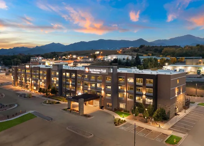 Best Western Plus Fillmore Inn & Suites