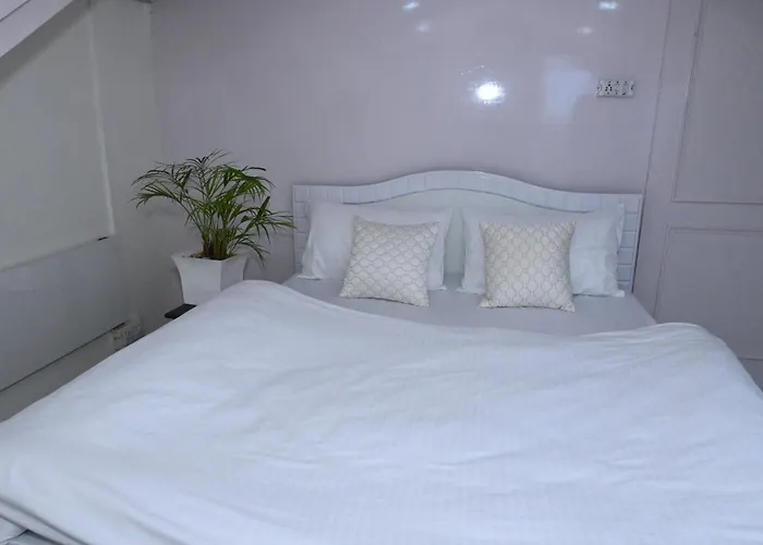 Om Niwas Homestay