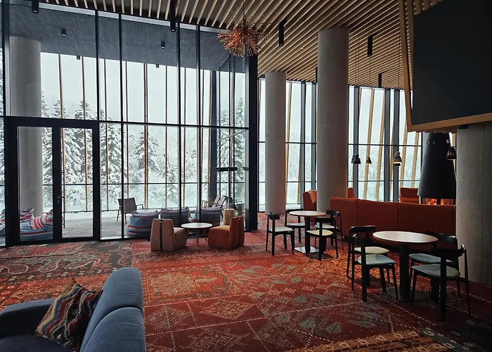Hotel Nomad