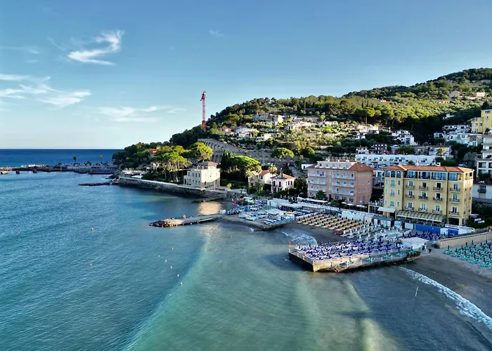 Hotel Golfo E Palme