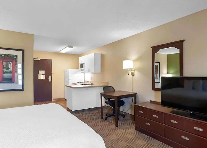 Suburban Studios Exton - Philadelphia Great Valley