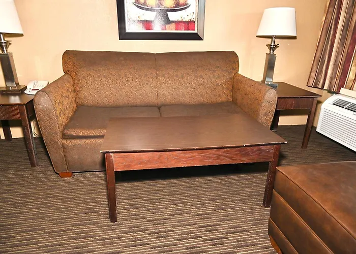 Fortune Inn & Suites