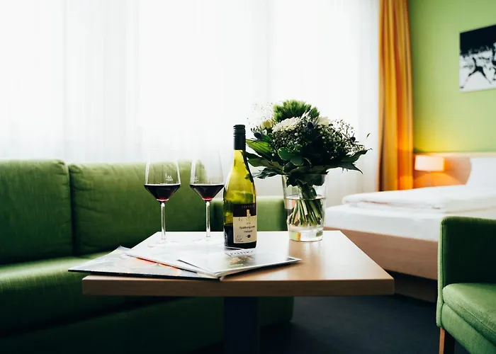 Business-Sporthotel Großwallstadt