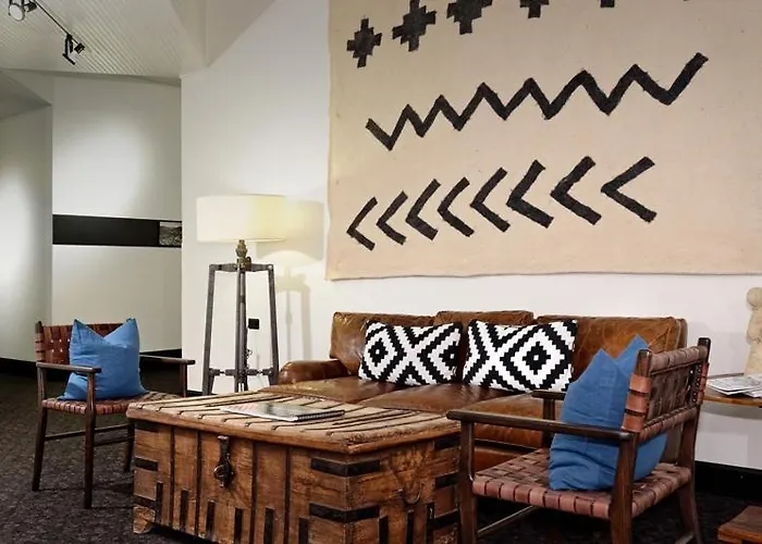 Independence Square 310, Chic, Remodeled Studio W/ Great Location In Aspen, A/C, & Kitchenette