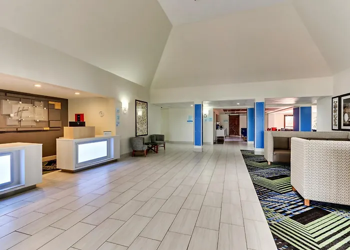 Holiday Inn Express & Suites Bad Axe By Ihg