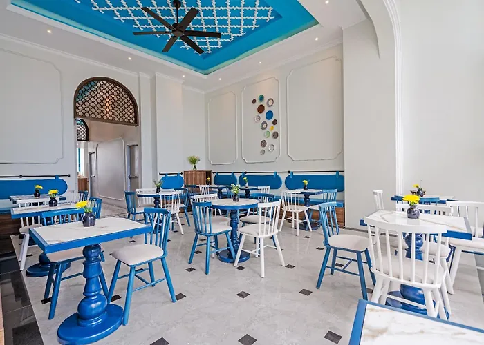 Pavillon Boutique Hotel & Apartment Nha Trang