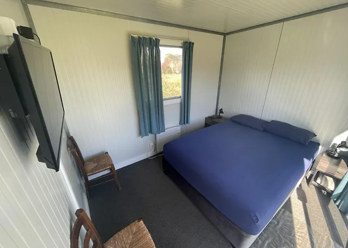 Beaumont Hotel And Holiday Park