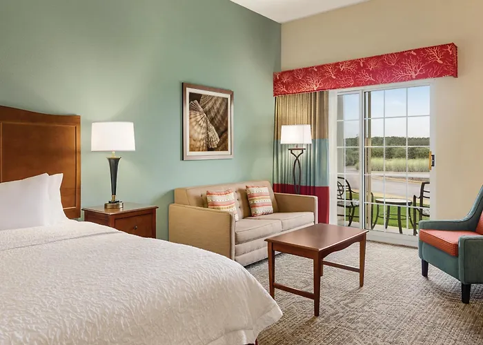 Hampton Inn & Suites Outer Banks/Corolla