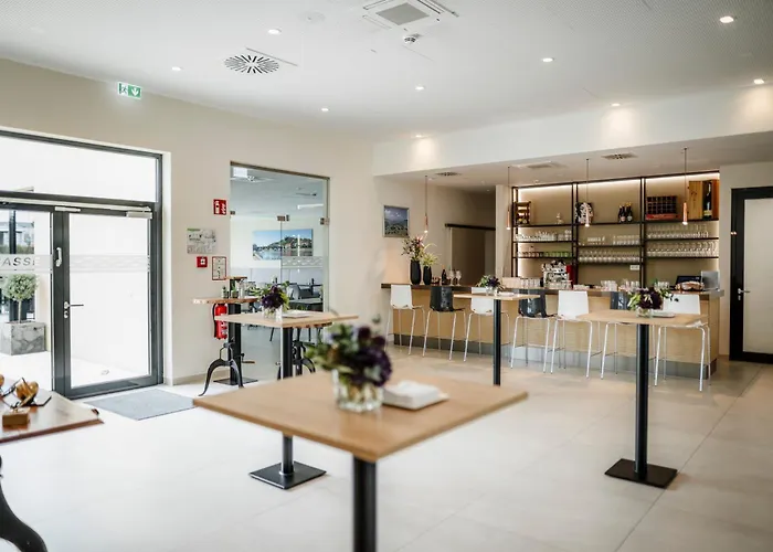 i - PARK Hotel Klingholz