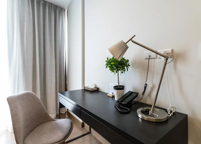 Canalis Suvarnabhumi Airport Hotel - Free Scheduled Shuttle From Hotel To Suvarnabhumi Airport