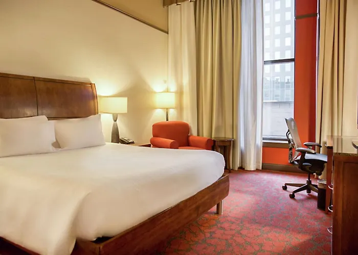 Hilton Garden Inn Milwaukee Downtown