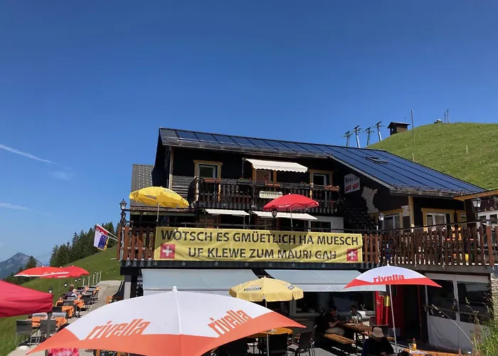 Ausflugs-Ski-Pistenhotel Klewenstock AUTO FREI nur mit der Pendelbahn erreichbar auf 1600müm
