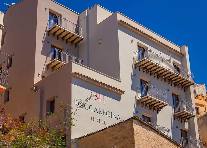 Roccaregina Hotel