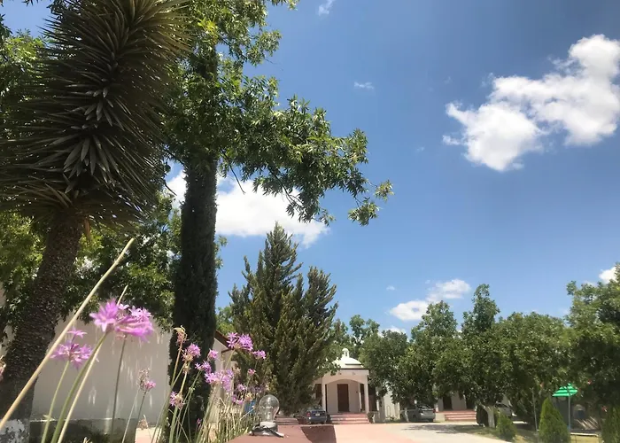 La Ilusión Hotel Campestre y Balneario