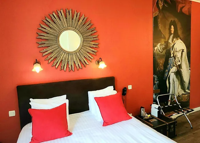 Logis Hotel Lafayette Rochefort France