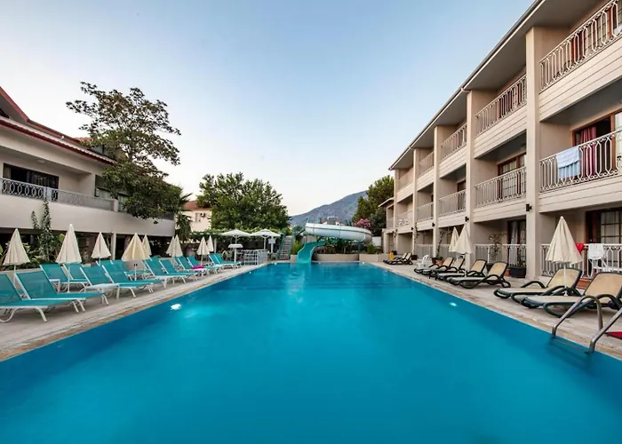 Golden Life Resort Hotel & Spa Cedit