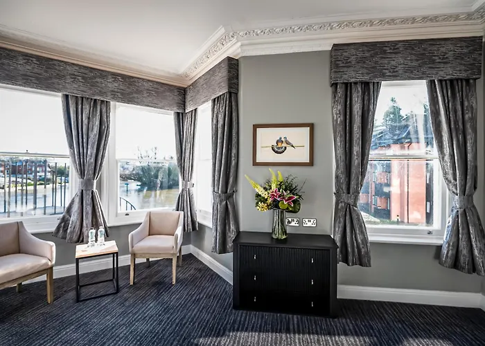 Thames Riviera Hotel, Sure Hotel Collection By Best Western