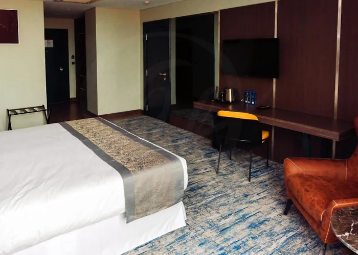 Otia Hotel