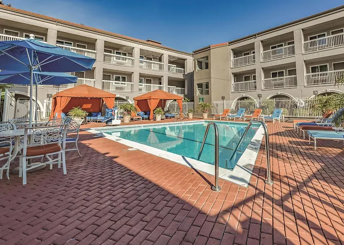La Quinta Wyndham Sfo Airpt West Millbrae-Pres Award Winner-Free Arprt Shtl Until 110Am