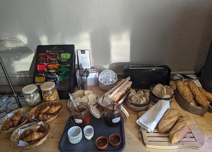Hotel Restaurant Le Clos Charmant
