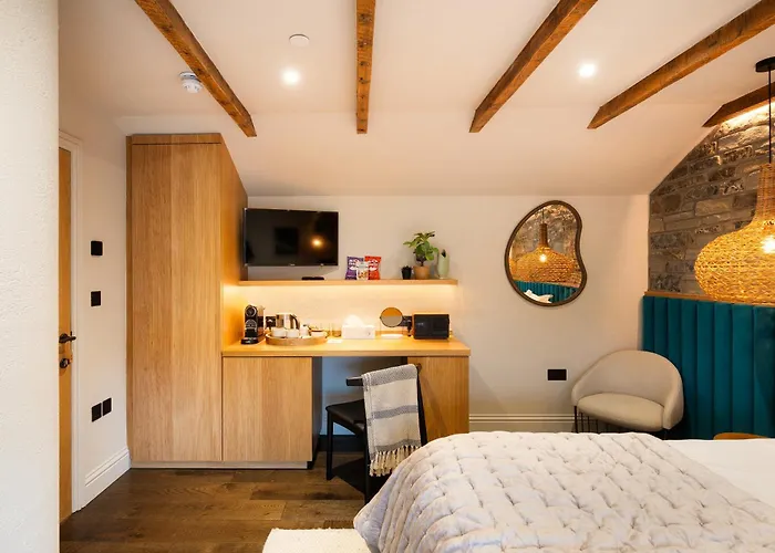 Hive Townhouse