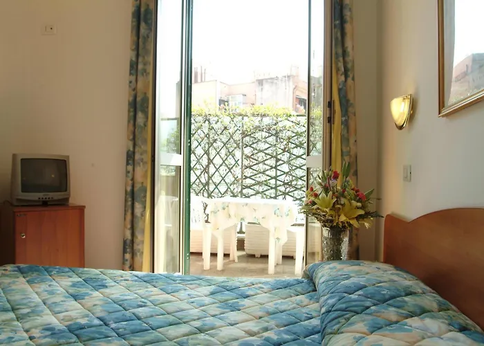 Hotel Tirreno Roma