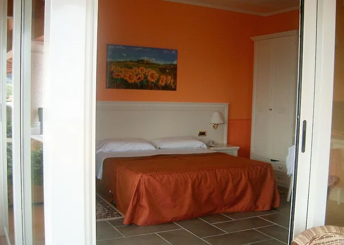 Hotel Azalea