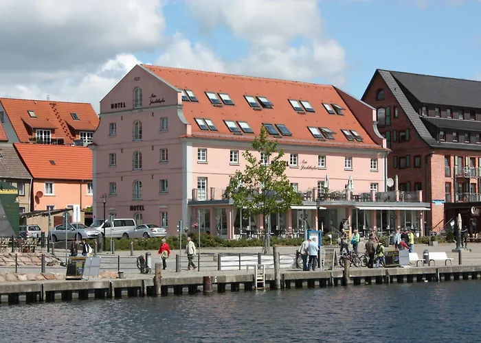 Hotel Am Yachthafen