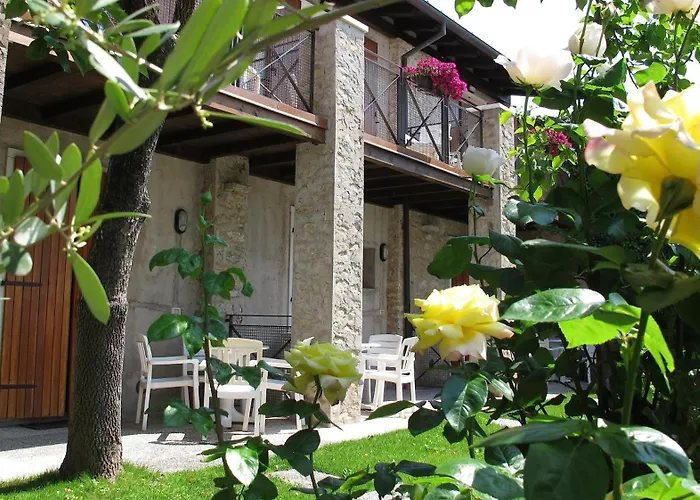 Hotel Romeo Torri Del Benaco