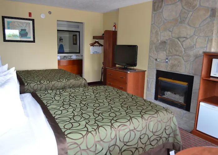 Baymont By Wyndham Pigeon Forge Near Island Drive