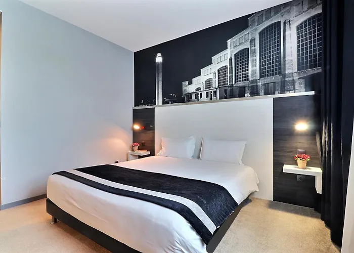 Hotel Des Lumieres Lyon Meyzieu Arena Stadium