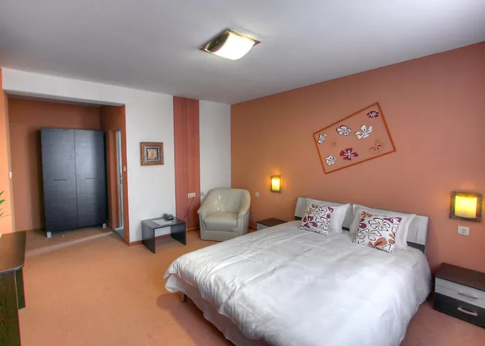 Family Hotel Mania