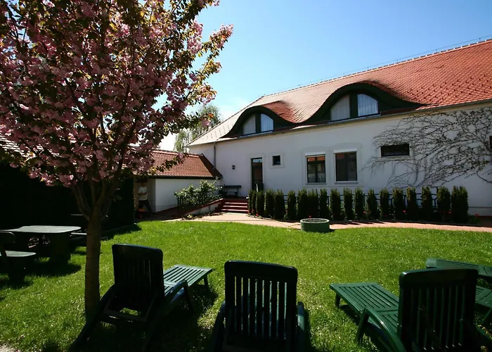 Tornacos Hotel - Hegyko