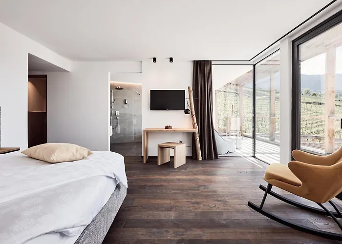 Byhaller Suites & Ao Restaurant