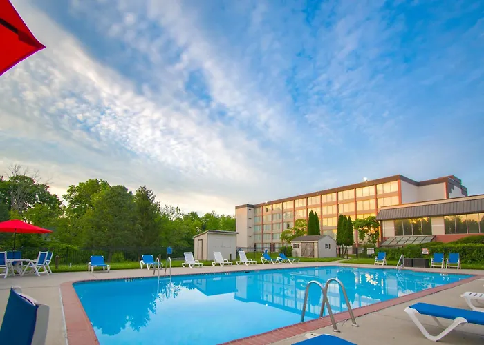 Chester Hotel And Conference Center