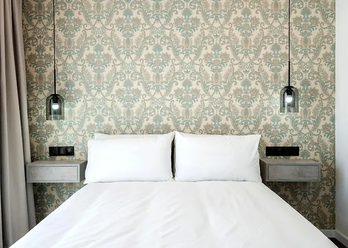 The Orange House Boutique Hotel And Upstairs Rooftop Bar Center Of La Cala De Mijas 100M From The Beach