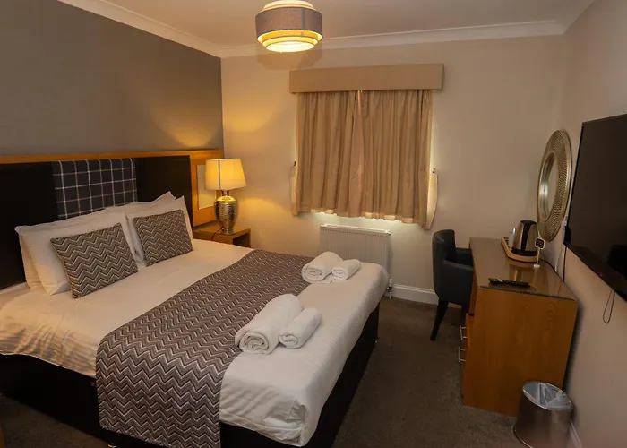 The Crags Hotel