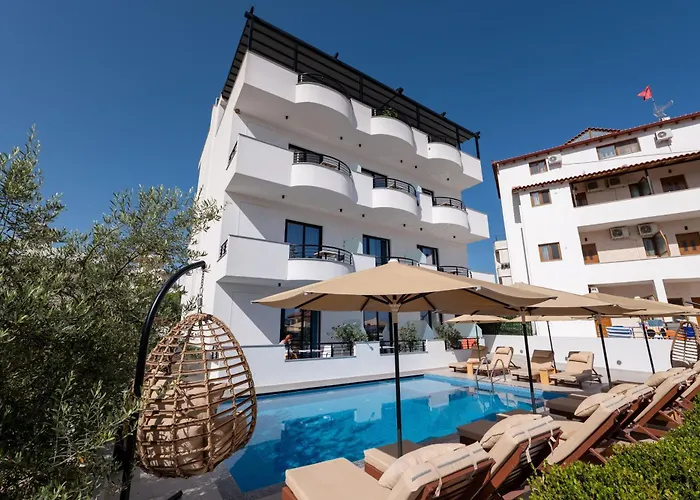 Hotel Monel