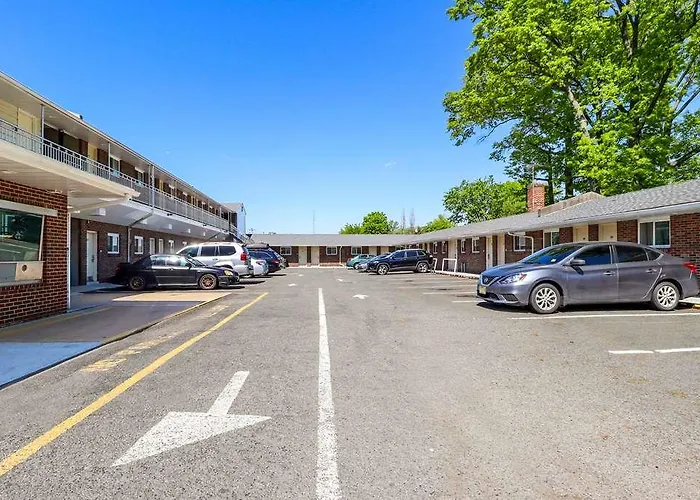 Americas Best Value Inn Avenel Woodbridge