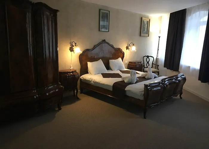 Csiki Hotel