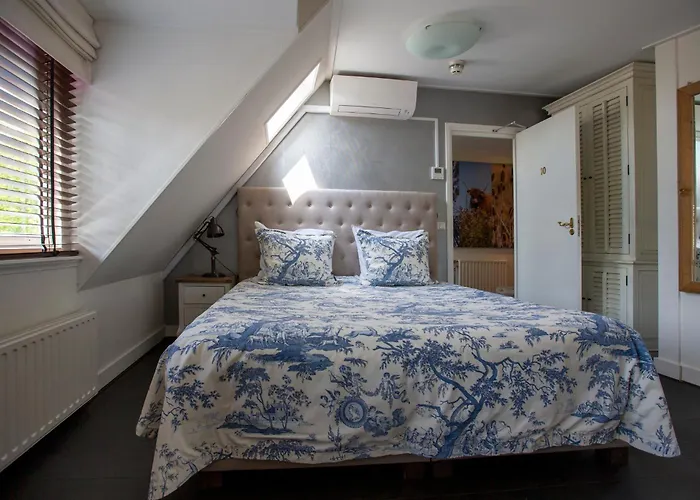 Zenzez Hotel&Lounge