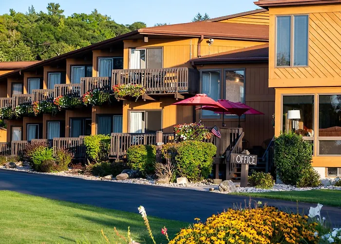 Pine Grove Resort