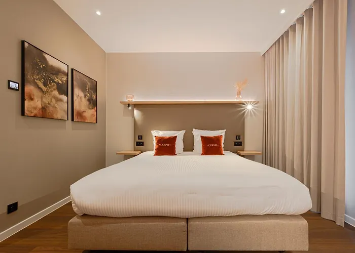 The Cornr Hotel