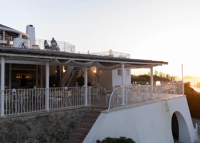 Hotel Chiaia Di Luna